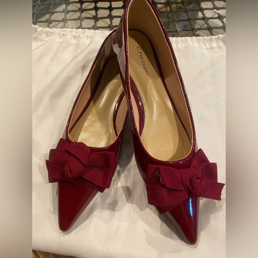 C. Paravano Chic Burgundy Bow Heels. NWT